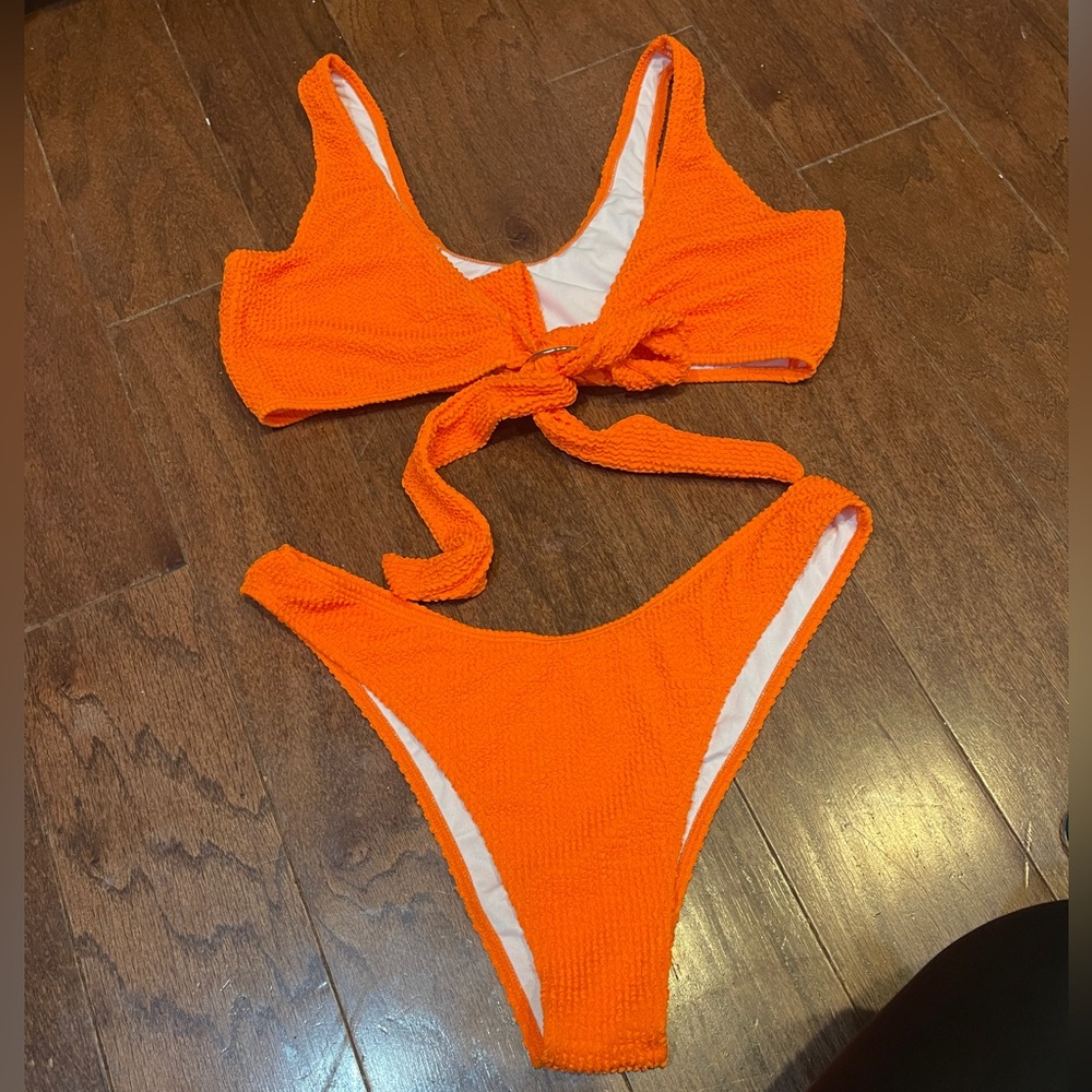 💚Shein Neon Orange Front Tie Ribbed Cheeky Bottom bikini set Size Large
